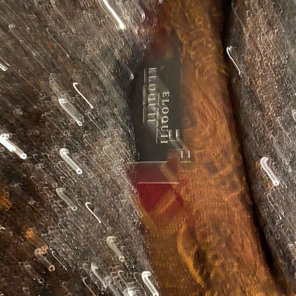 Sequin off shoulder Dress - Picture 4 of 8